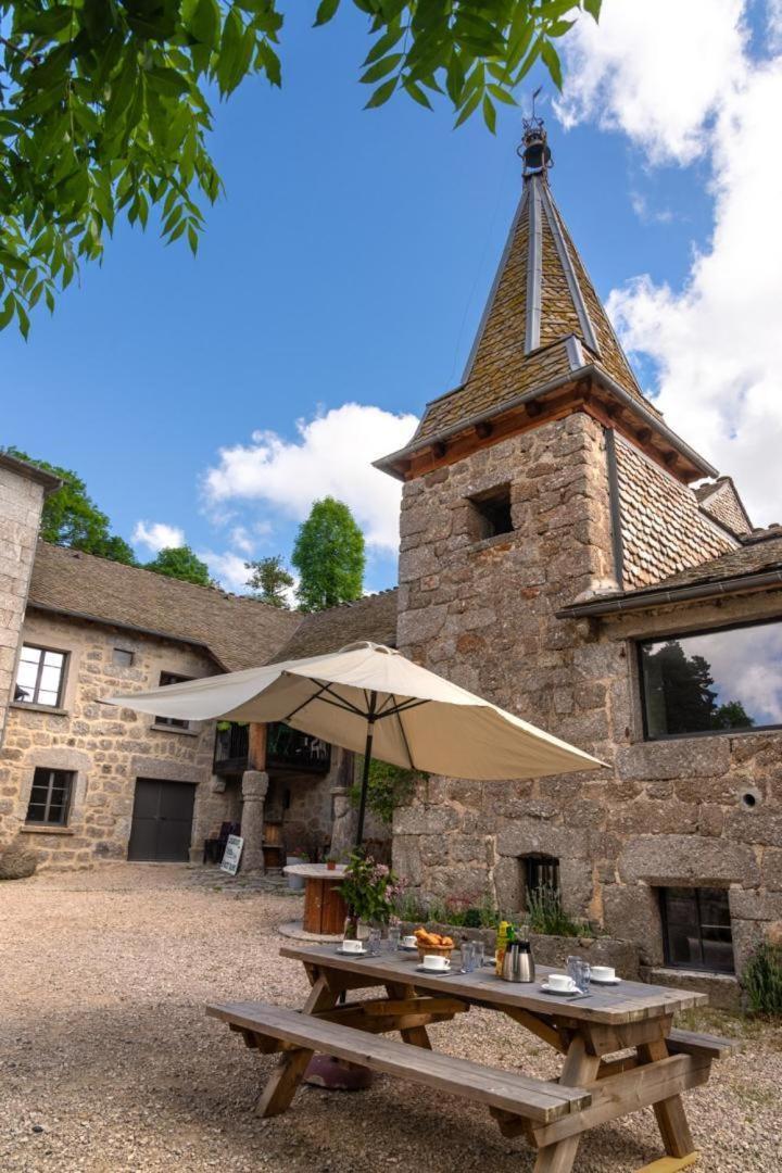 Gite De La Grange - Domaine De Coulagnettes Serverette Luaran gambar